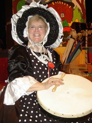 Mother Goose and Friends Entertainer for Hire